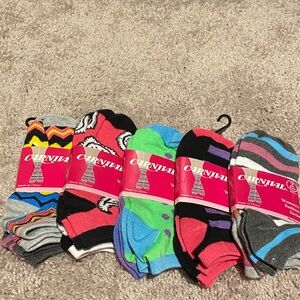 Women’s Colorful Socks Set
